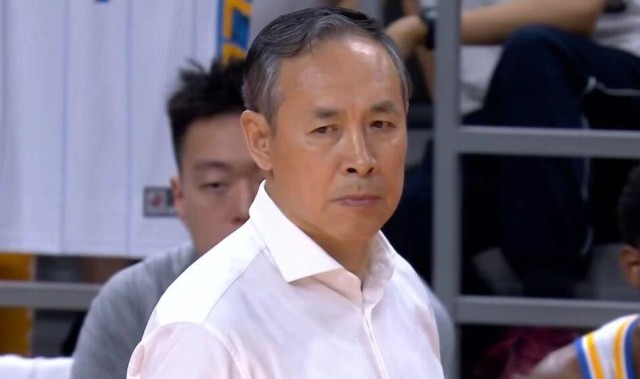 开云-CBA五大主教练被喊下课，杜锋邱彪两个极端，许利民或被李楠取代