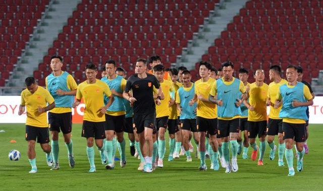 开云app-国足23人大名单出炉：徐浩峰落选 戴伟浚改穿13号