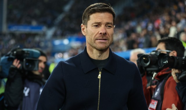 阿斯：根据西甲规定，哈维·阿隆索本赛季不能执教其他西班牙球队