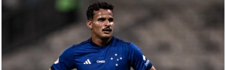 开云体育-罗马诺：科莫700万欧+浮动报价巴西边卫凯基，克鲁塞罗要1500万欧